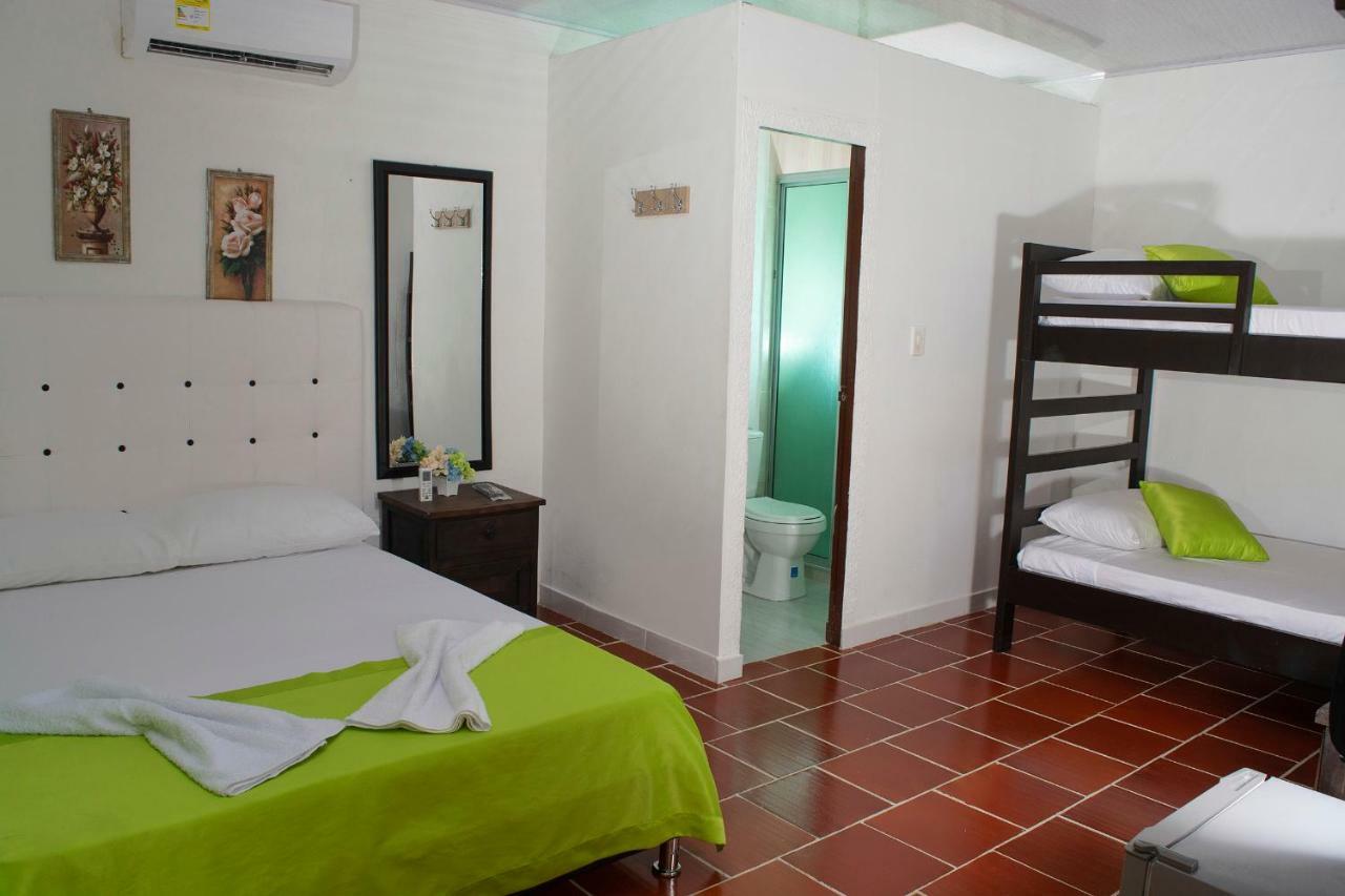 Hostal El Ruby Villavieja Exteriör bild